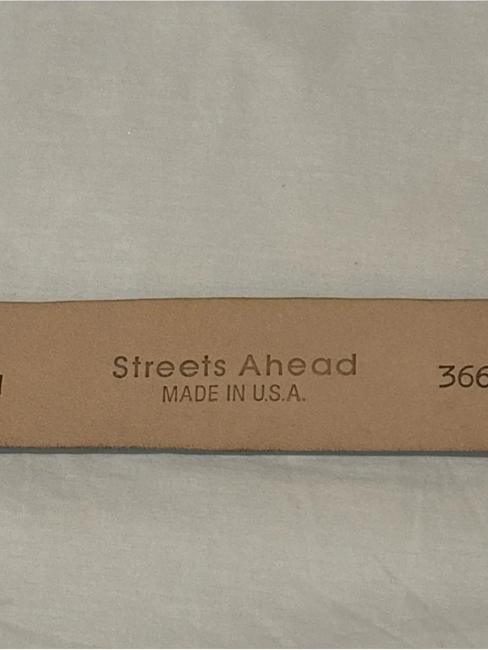 Women’s Streets Ahead Blue Silver Jeweled Buckle Leather Belt Size Medium 36676